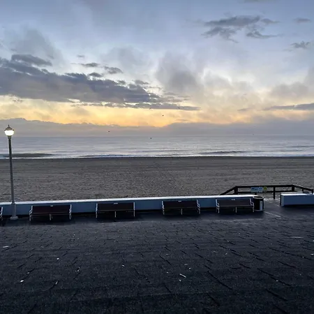 Ferienwohnung Ocean Front Nancy Claire 1 -Bunker